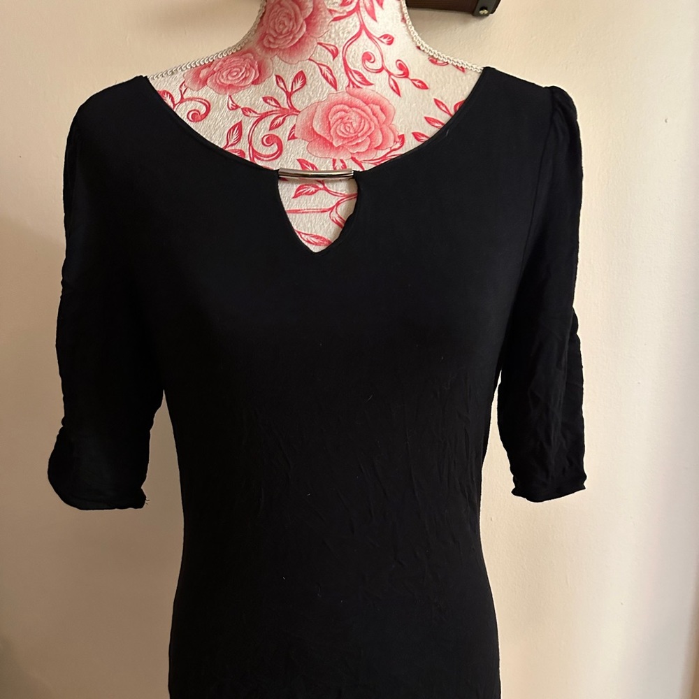 WHBM top